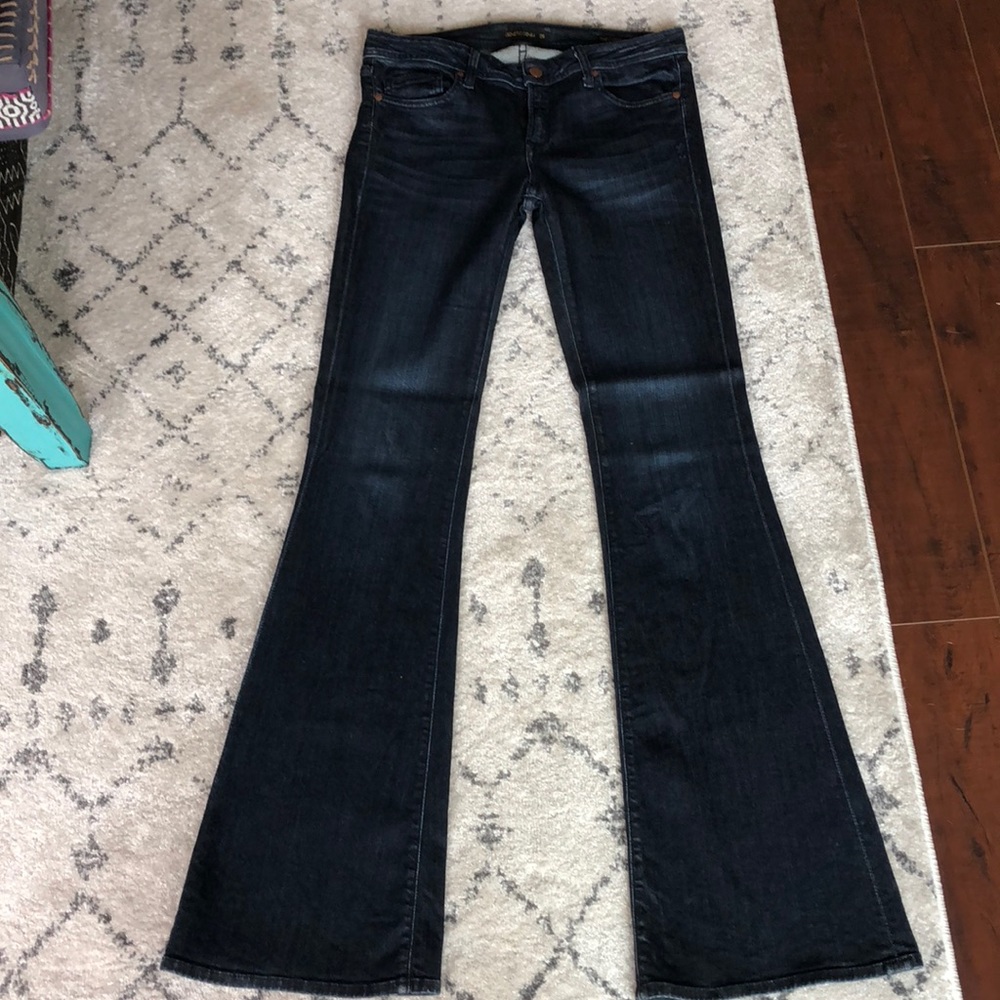 Genetic LA - The Cypress Slim Bell 29 NWOT